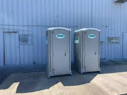 Best Deluxe Portable Toilet Rental  in Independence, VA